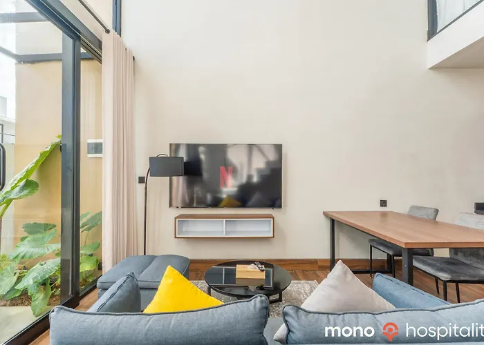 Via Adonia Mezzanine By Mono Hospitality *