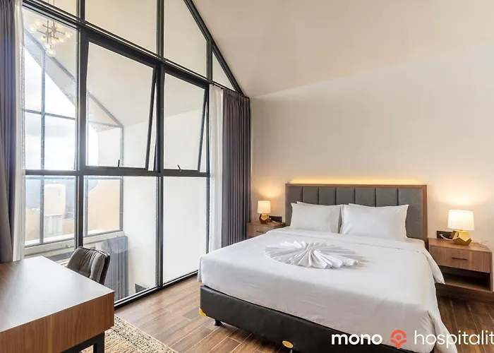 Villa Via Adonia Mezzanine By Mono Hospitality *