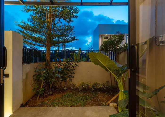 Via Adonia Mezzanine By Mono Hospitality * Uluwatu